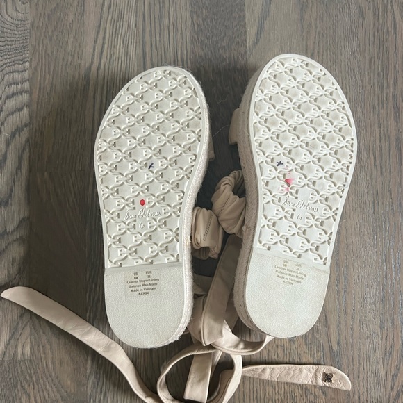 Sam Edelman Kerin Lace Up Sandals - Picture 11 of 11